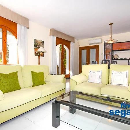 Сasa de vacaciones Villa Privada Con Piscina Y Barbacoa - Es-320-1 *